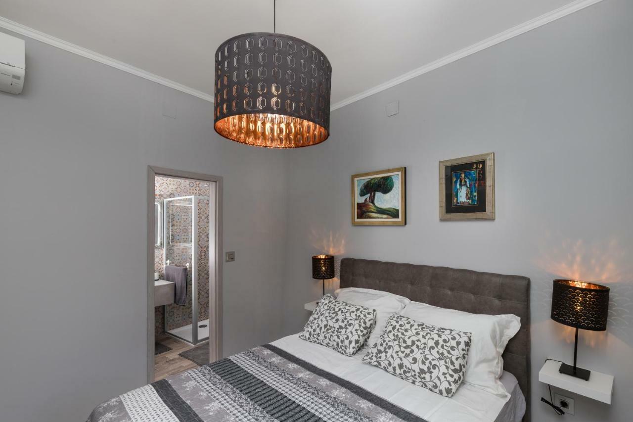City Center Rooms دوبروفينك المظهر الخارجي الصورة